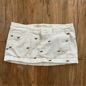 Vintage y2k Hollister embroidered bird lowrise micro mini skirt
